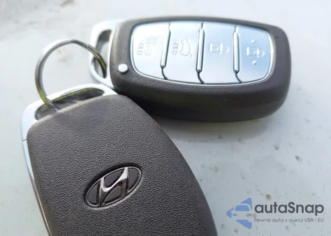 2018 Hyundai Tucson Sport from USA, damaged, VIN KM8J33AL2JU800682